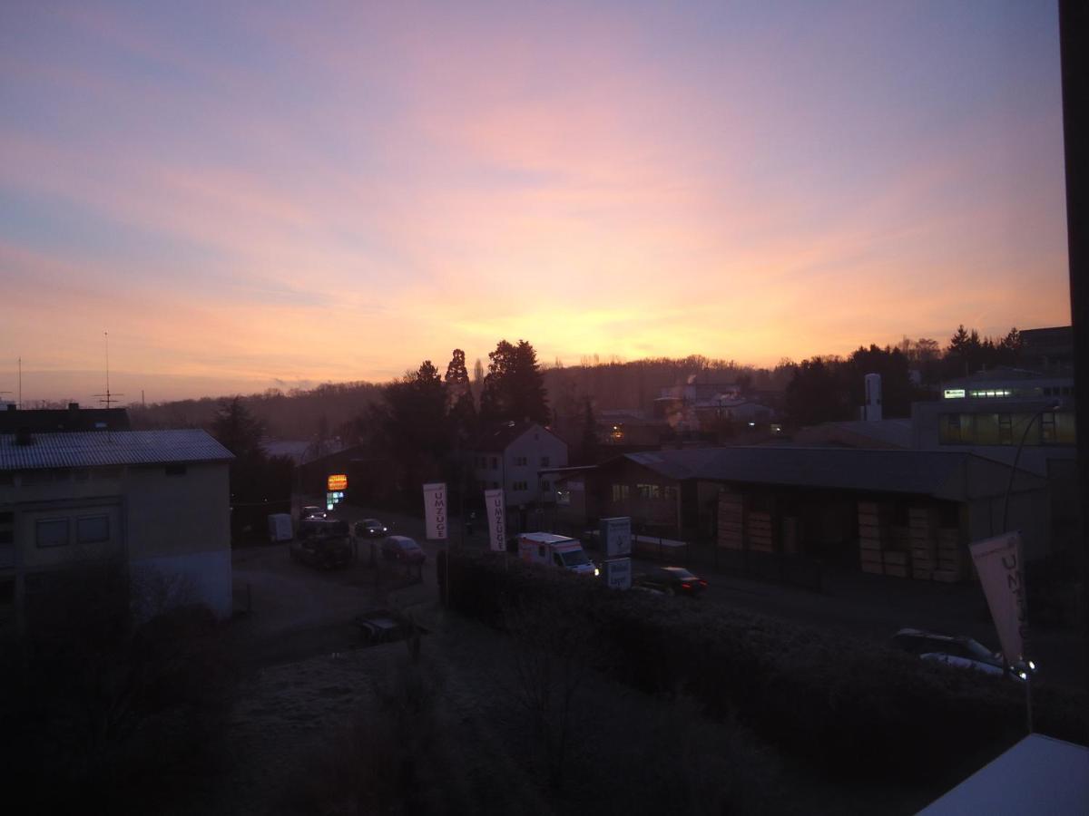 enjoyHotel garni Korntal Stuttgart Exteriör bild