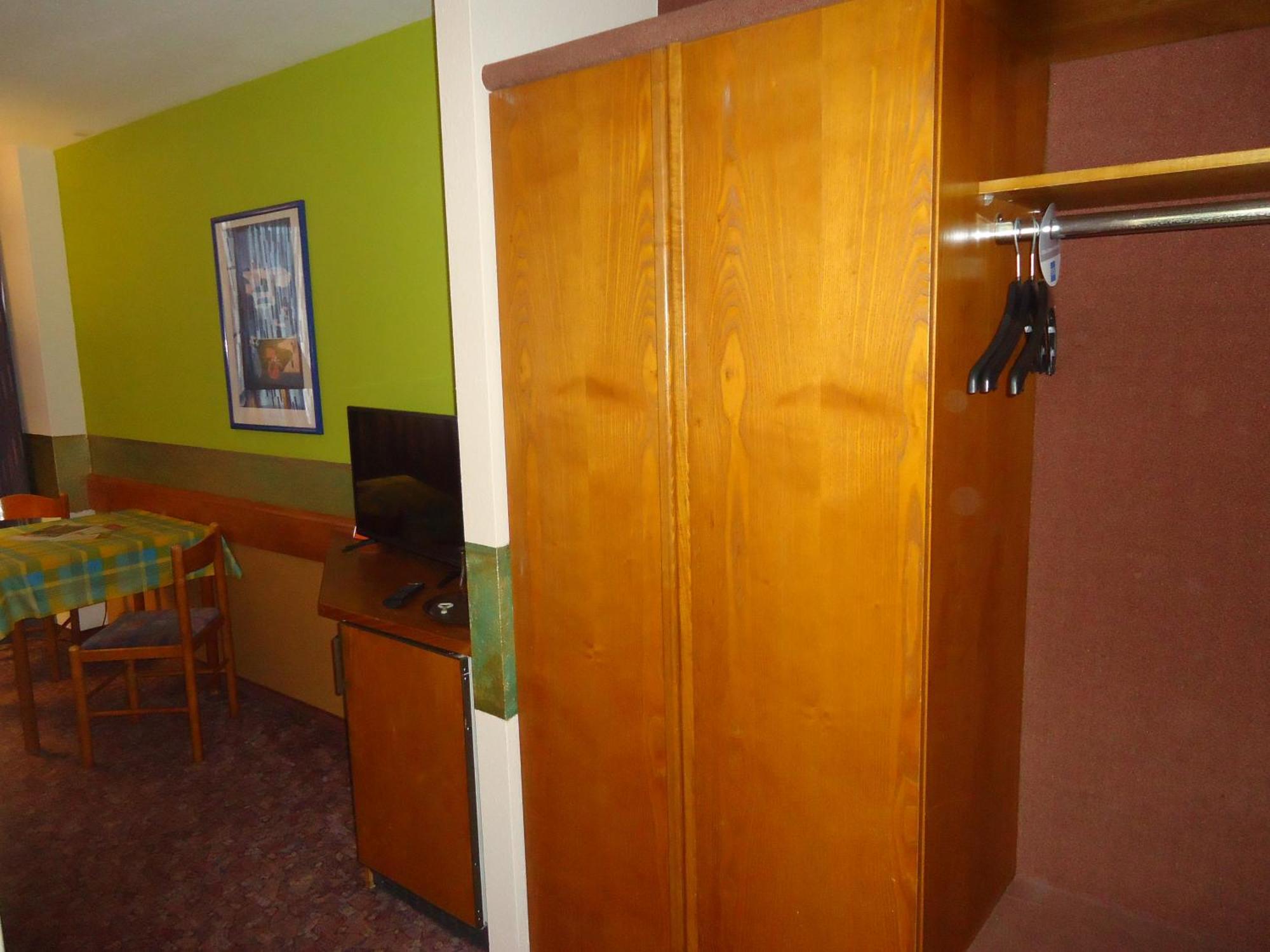 enjoyHotel garni Korntal Stuttgart Exteriör bild