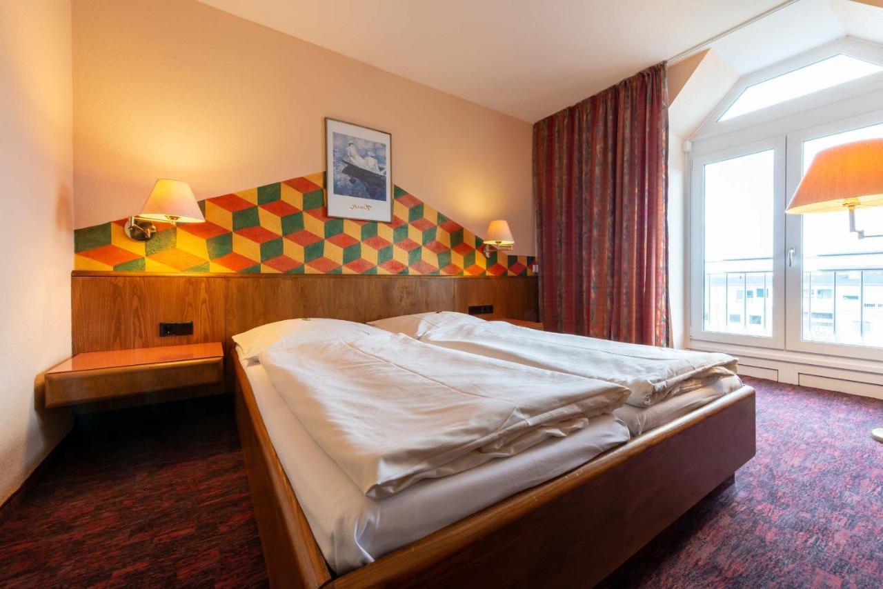 enjoyHotel garni Korntal Stuttgart Exteriör bild