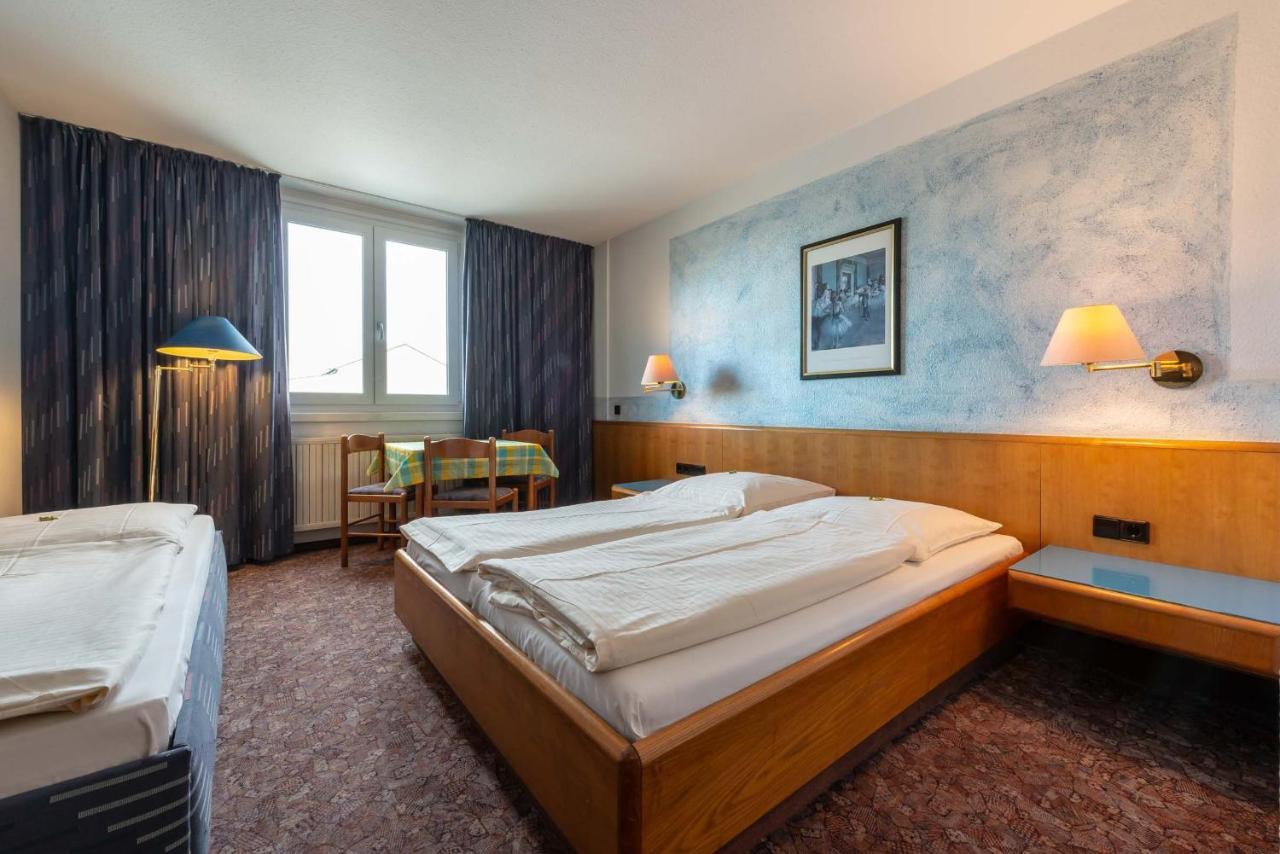 enjoyHotel garni Korntal Stuttgart Exteriör bild